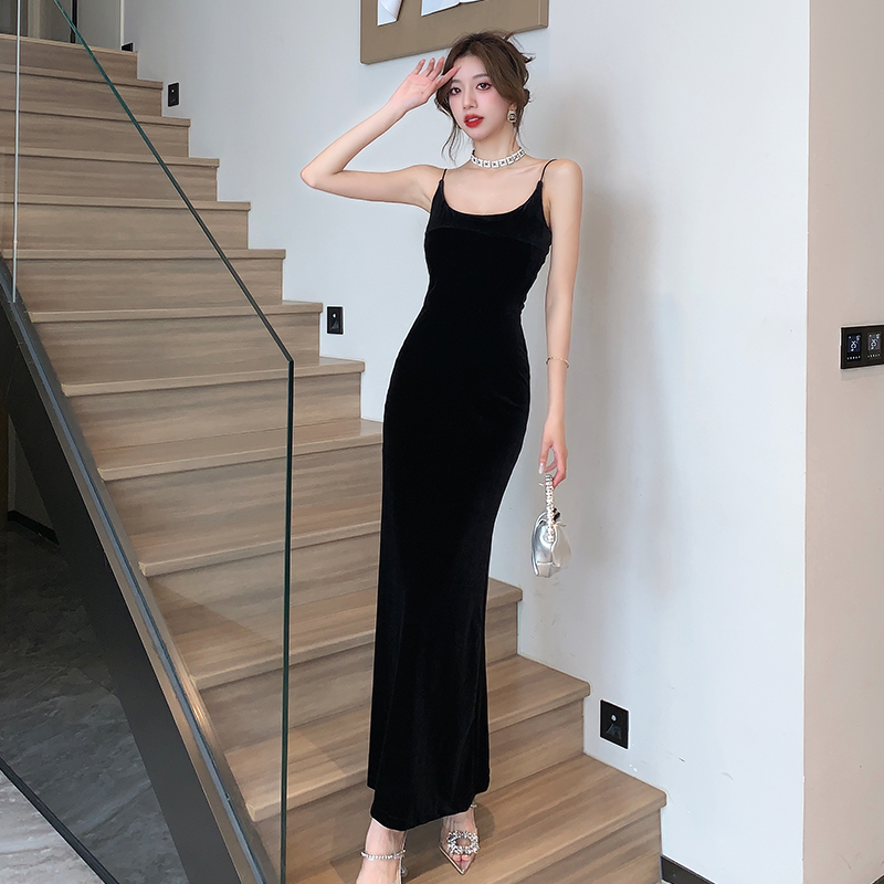 2026 Spring Summer New Black Gold Velvet Slip Dress Women French Vintage Temperament Bodycon Dress High-end