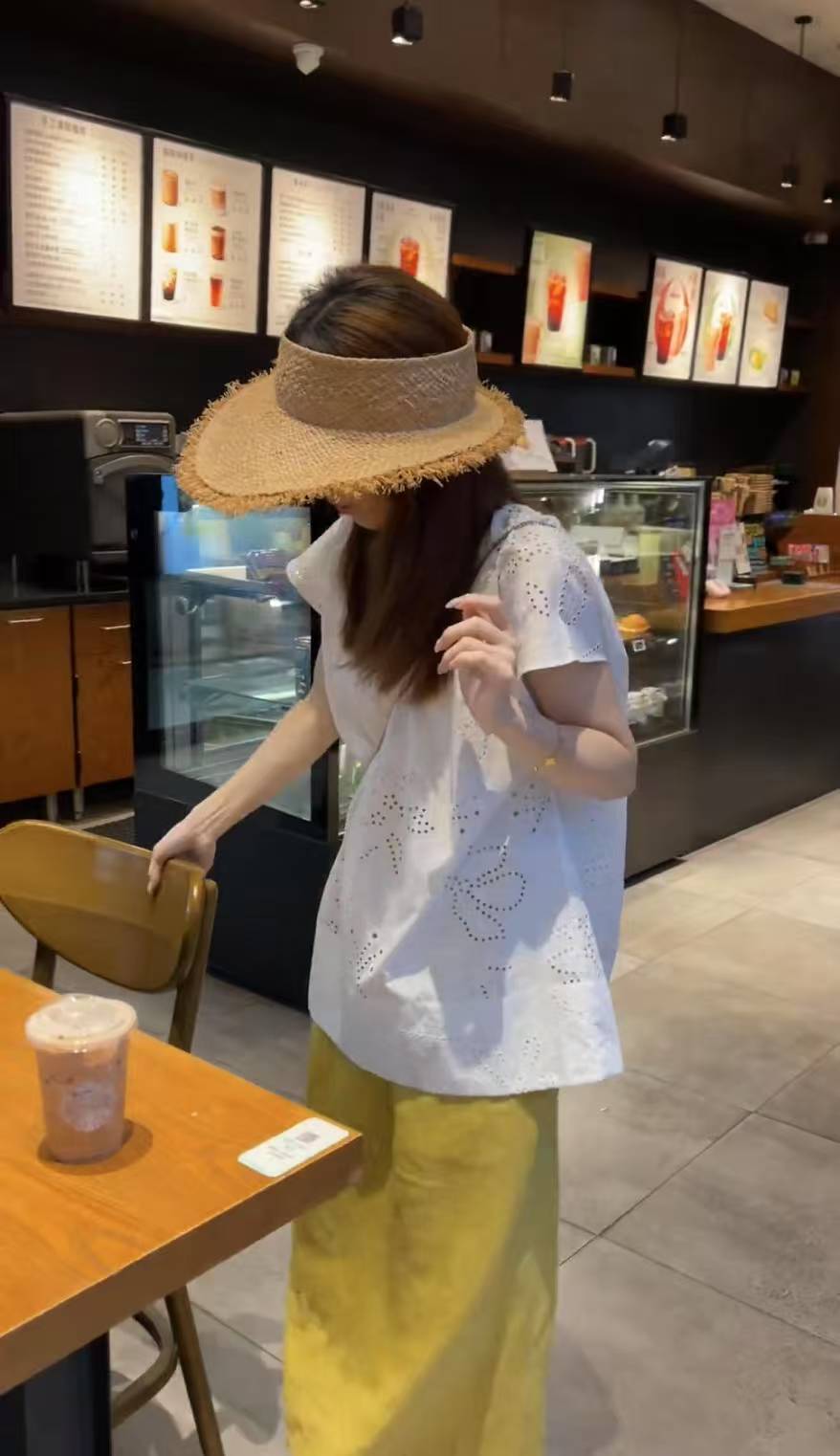 2025 New Korean Style White Cutout Shirt and Yellow High Waist Skirt Two Piece Set for Women
