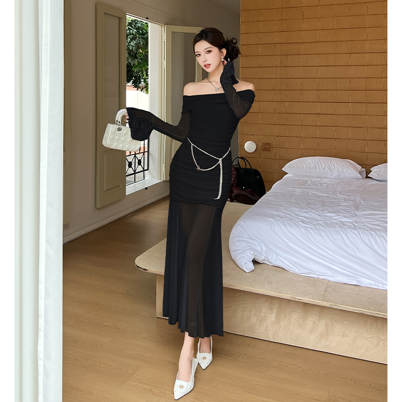 2026 Spring French Off-Shoulder Long Sleeve Mermaid Dress with Waist Chain