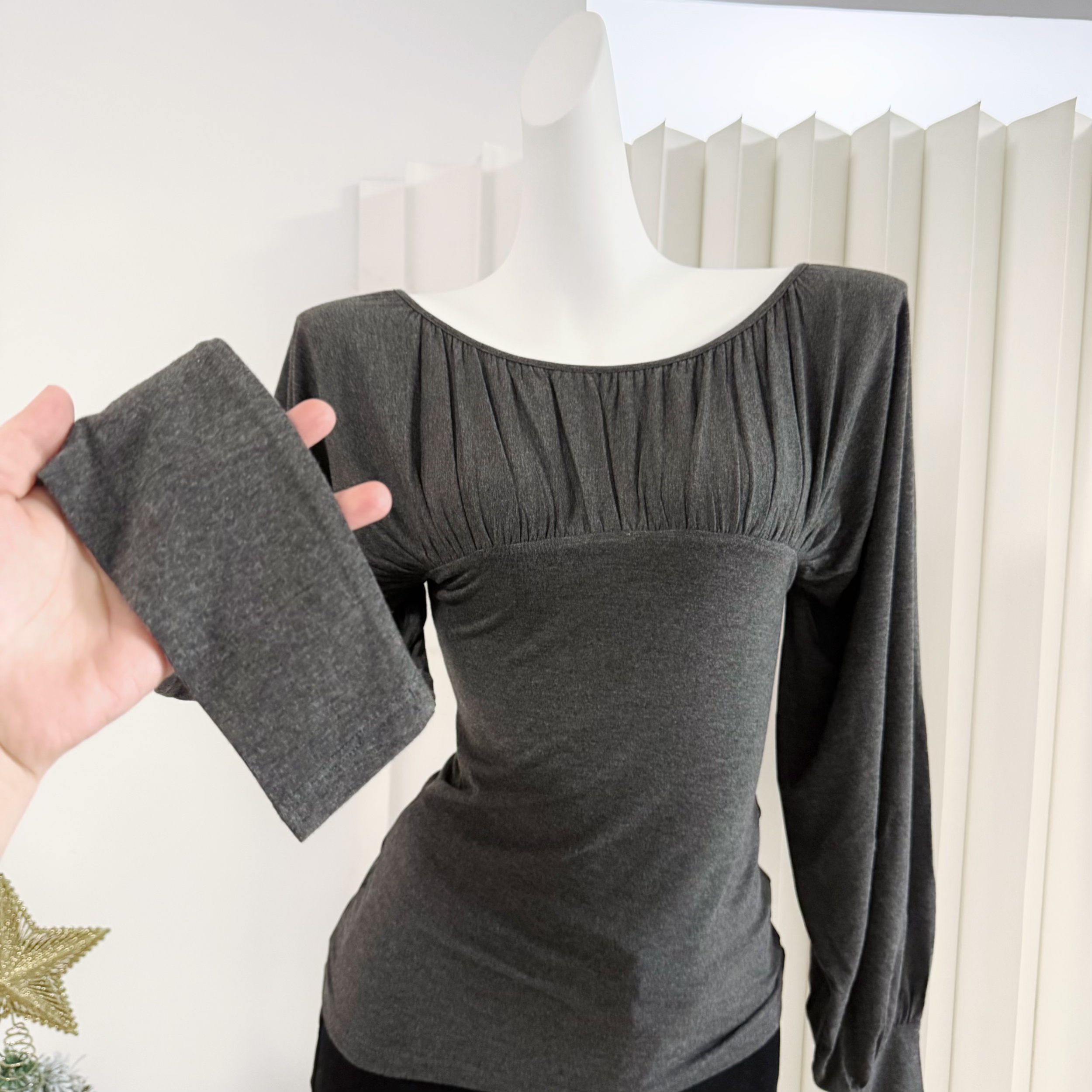 Paloma Wool Dark Gray V-Neck Ruched Slim Fit Long Sleeve Two-Way Top - Image 4