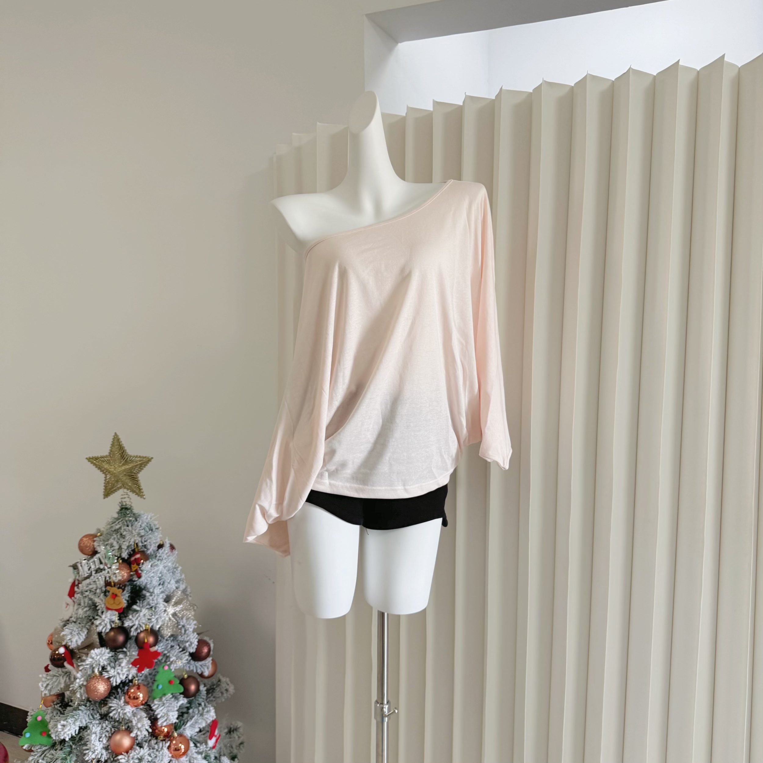Women’s Spring Summer Lazy Sun Protection Half Off Shoulder Long Sleeve T-Shirt Light Pink