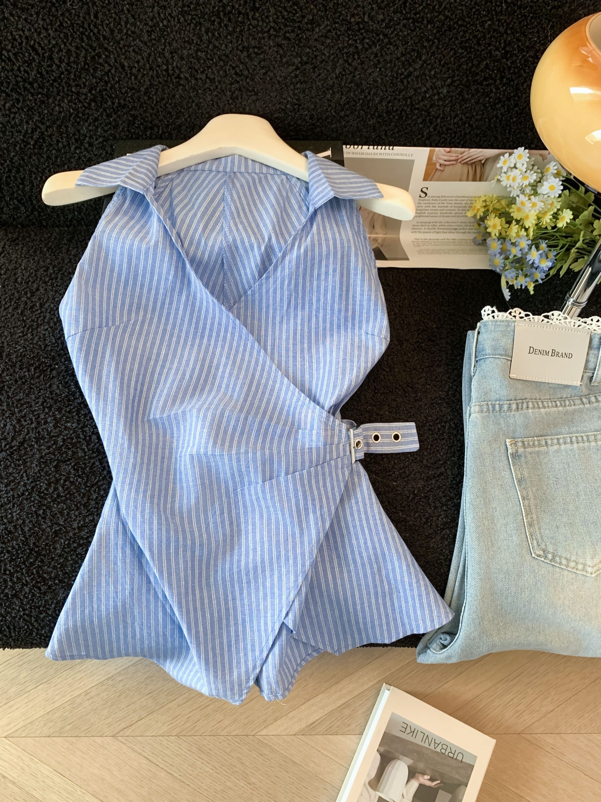 Korean Style Striped Sleeveless Shirt for Women Summer New Niche Design Waist-Cinching Slimming Top